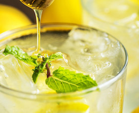 Calcium et citron: Est-il vrai que le citron contient un élément indispensable à l'assimilation du calcium?